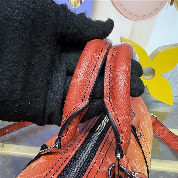 2026120191235574 280